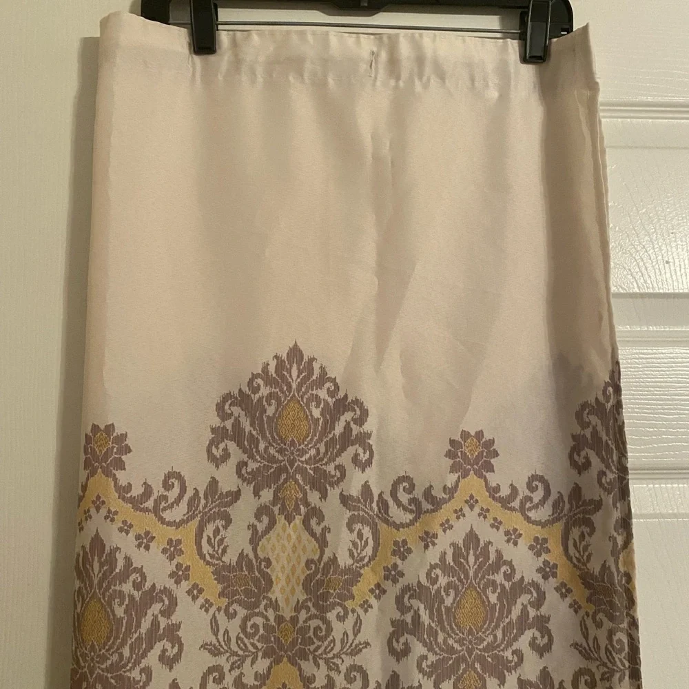 Waverly. Cream and yellow with brown Damask shower curtain.